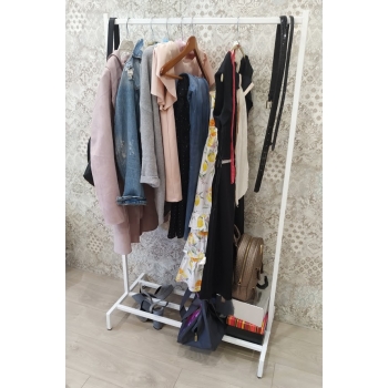 Вешалка для одежды "Kerita" в стиле Loft